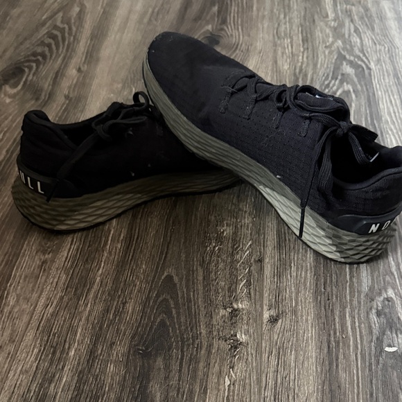 NOBULL Black Athletic Shoes - Picture 4 of 4